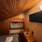 - Apartman *